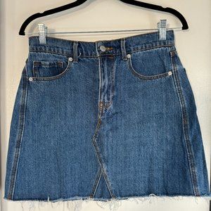 NWOT Old Navy Blue Denim High Rise A-Line Women's Distressed Jean Skirt Size 6